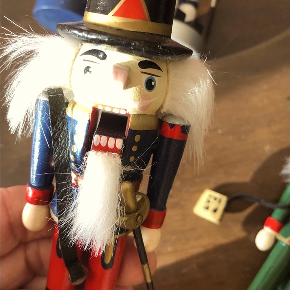 Set of 4 Wooden Nutcracker Ornaments - Picture 5 of 6